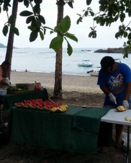 luchwithbeachview