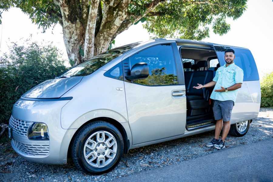 minivan74x46