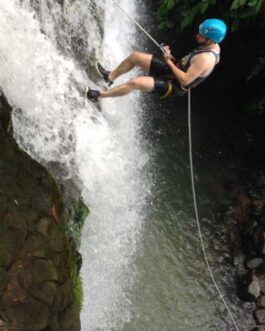 Uvita Canyoning Tour (Waterfall Rappelling)